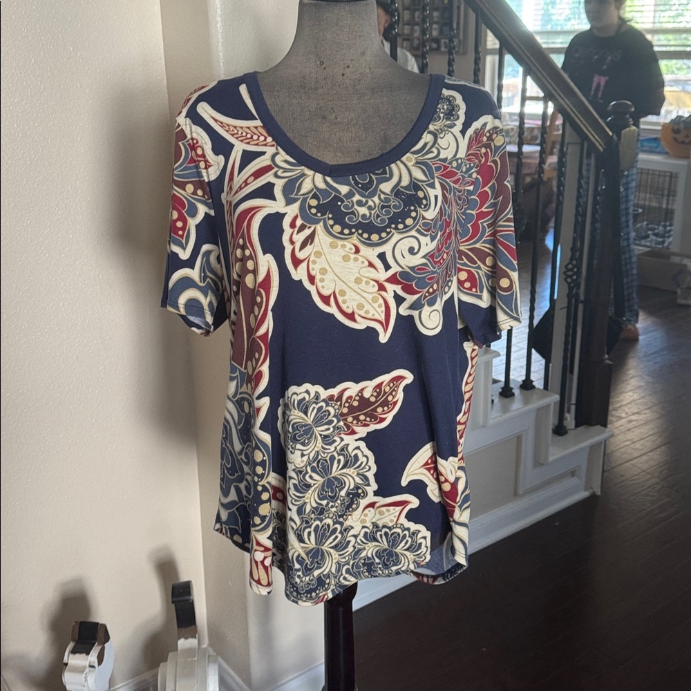 LuLaRoe Iris  Top